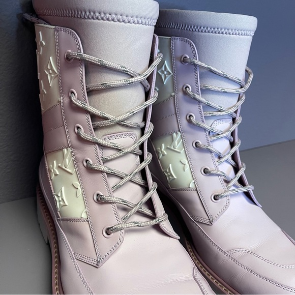 Louis Vuitton Mens Authentic ‘20 Landscape Combat Boots Purple LV Logo Rare 8.5 - Picture 8 of 15